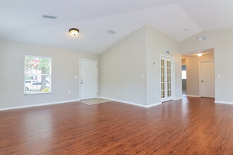 2714 93rd Ct E in Palmetto, FL - Building Photo - Building Photo