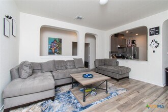 4927 Park Lgt in Marion, TX - Building Photo - Building Photo
