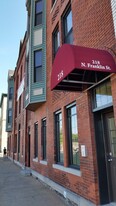 218 N Franklin St, Unit 203