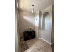 3793 Shawn Cir in Orlando, FL - Building Photo - Building Photo
