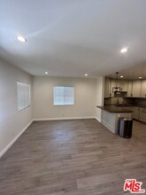 704 N Tajauta Ave in Compton, CA - Building Photo - Building Photo