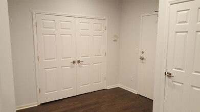 331 Bloomfield Ave in Montclair, NJ - Building Photo - Interior Photo