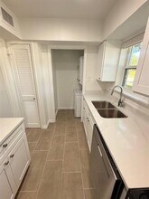 3933 Inwood Rd in Dallas, TX - Building Photo - Building Photo