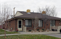 Canyon Cove in Tooele, UT - Foto de edificio - Building Photo