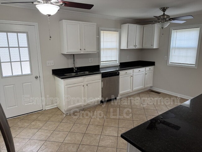 103 Yorkshire Dr in Lugoff, SC - Building Photo - Building Photo