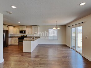 1641 E Tumwater Ln in Eagle Mountain, UT - Building Photo - Building Photo