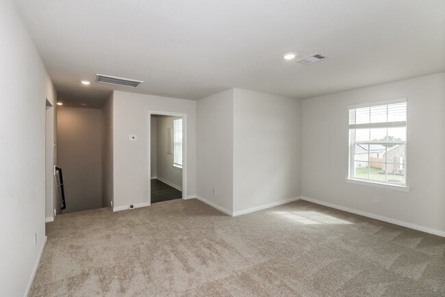 property at 413 Polly Grv Dr