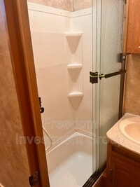401 Gilliam Cir photo'