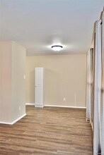 3740 Dixie Dr, Unit 3738 in St. Ann, MO - Building Photo - Building Photo