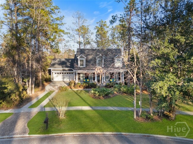 property at 230 Ridgewood Park Dr N