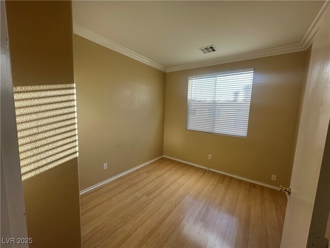 10524 Jeremy Pointe Ave