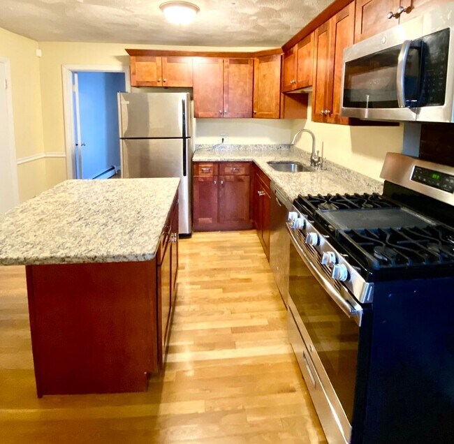 147 Princeton St in Boston, MA - Building Photo - Building Photo