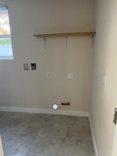6612 Light Breeze Dr in Las Vegas, NV - Building Photo - Building Photo