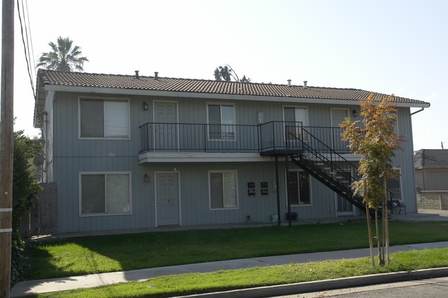 1804 Fir Ave in Atwater, CA - Building Photo - Building Photo