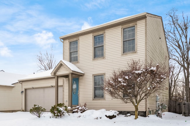 8651 Olenbrook Dr in Lewis Center, OH - Building Photo - Building Photo