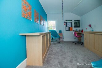 158 Cypress St, Unit 1 in Brookline, MA - Foto de edificio - Building Photo