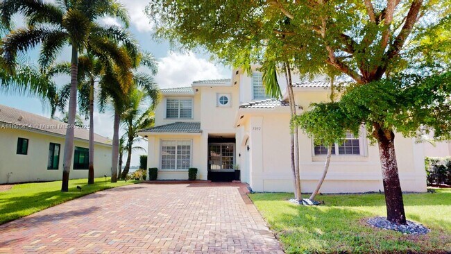 5092 SW 173rd Ave in Miramar, FL - Building Photo - Building Photo
