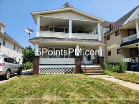 1853 Colonnade Rd in Cleveland, OH - Building Photo