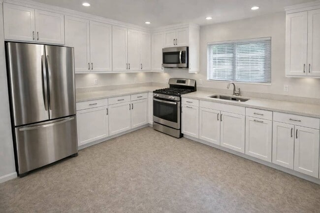 Vanguard Apartments in Berkeley, CA - Foto de edificio - Building Photo