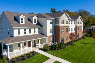 Rolling Greens Court Senior Apartments in Cinnaminson, NJ - Building Photo - Building Photo