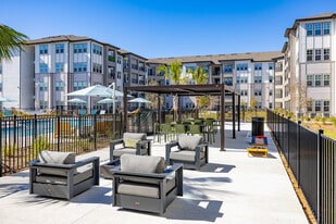 Solaris at Kissimmee in Kissimmee, FL - Building Photo