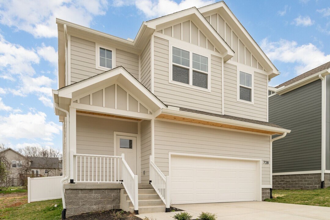 728 Caraway Ln in Nashville, TN - Building Photo