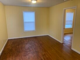 58 Nancy St in Asheville, NC - Building Photo