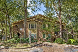 2134 Greenwood Pl SW in Huntsville, AL - Building Photo