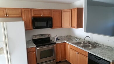 224 Griffin Mill Rd, Unit A in Pickens, SC - Building Photo - Building Photo