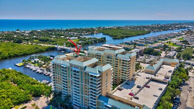 700 E Boynton Beach Blvd, Unit 403 in Boynton Beach, FL - Foto de edificio - Building Photo
