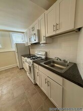 17 Barrows St, Unit B in Boston, MA - Building Photo - Building Photo