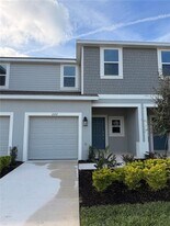 2212 Portrait St in Kissimmee, FL - Building Photo