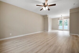1187 Cottonwood Dr in Clarksville, TN - Building Photo - Building Photo