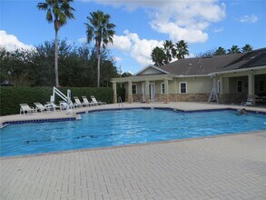 6818 Cambridge Park Dr in Apollo Beach, FL - Building Photo - Building Photo