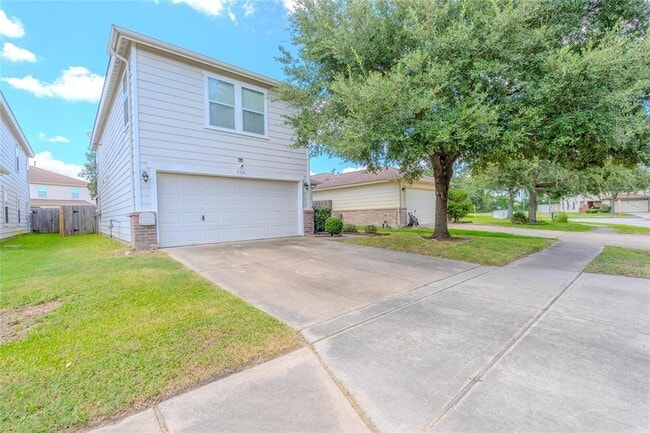 11310 Sugar Bowl Dr in Tomball, TX - Building Photo - Building Photo