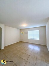 523 SW 31st St in Cape Coral, FL - Building Photo - Building Photo