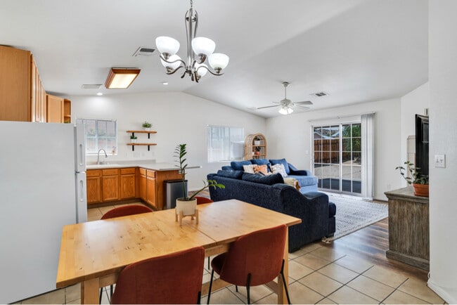 72248 Sunnyvale Dr in Twentynine Palms, CA - Building Photo - Building Photo