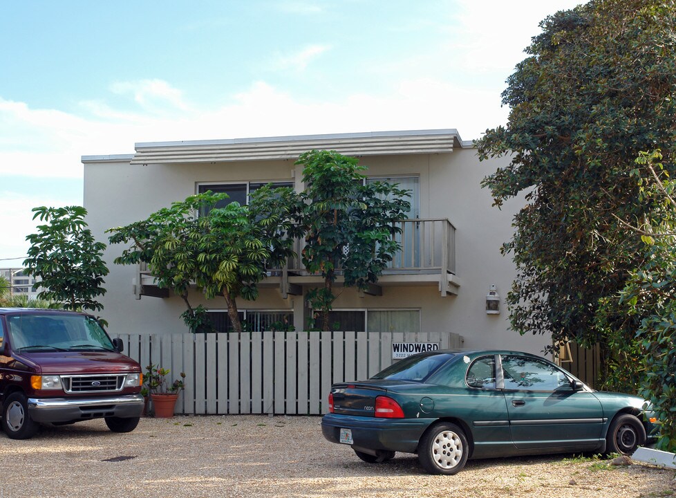 Winward in Pompano Beach, FL - Foto de edificio