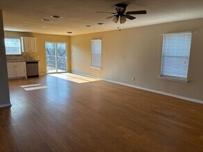 3335 Preston Club Dr in Sherman, TX - Building Photo - Building Photo