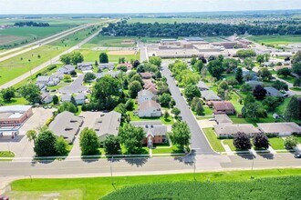931 E Holum St, Unit 4 in Deforest, WI - Building Photo - Building Photo