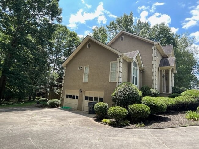 2771 Players Dr in Jonesboro, GA - Foto de edificio - Building Photo