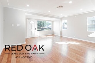 2223 Clyde Ave in Los Angeles, CA - Building Photo - Building Photo