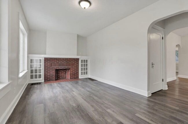 1364 S Champion Ave, Unit 1364 S Champion in Columbus, OH - Building Photo - Building Photo