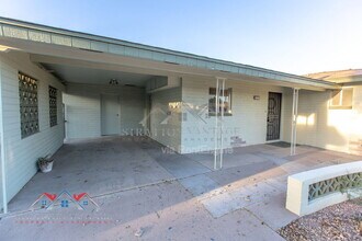 5706 E Des Moines St in Mesa, AZ - Building Photo - Building Photo