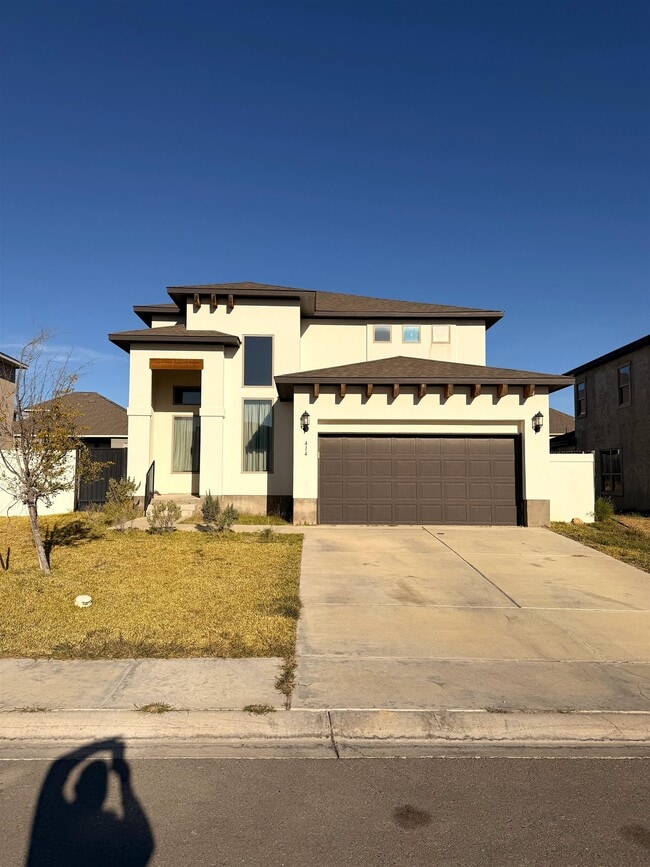 414 Placido Dr in Laredo, TX - Building Photo - Building Photo
