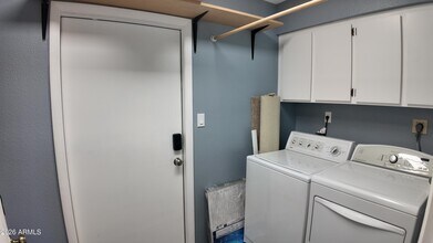 1230 N 84th Pl in Scottsdale, AZ - Building Photo - Building Photo