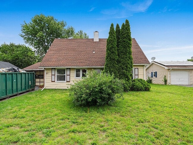property at 27 Pond Ln