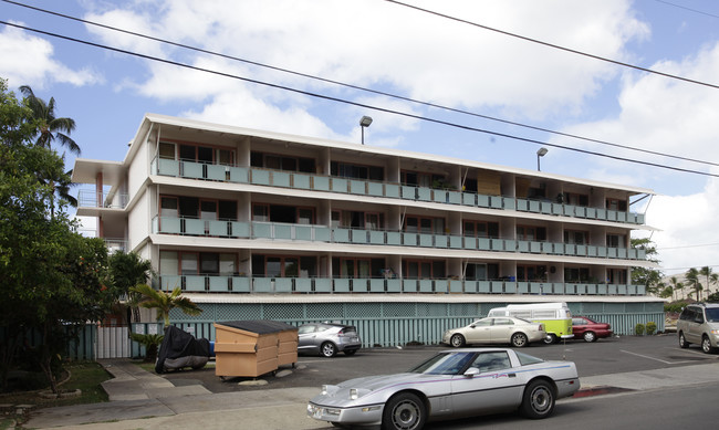 Pokai Bay Beach Cabanas Studio in Waianae, HI - Building Photo - Building Photo