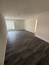 10704 Topperwein Dr in Austin, TX - Building Photo - Building Photo