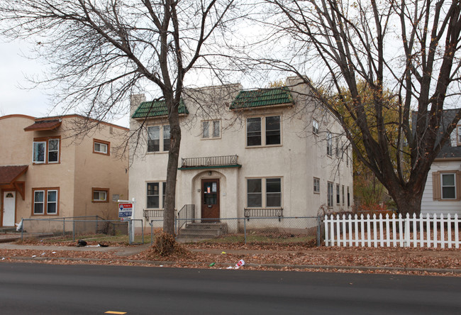 3411 Penn Ave N in Minneapolis, MN - Foto de edificio - Building Photo